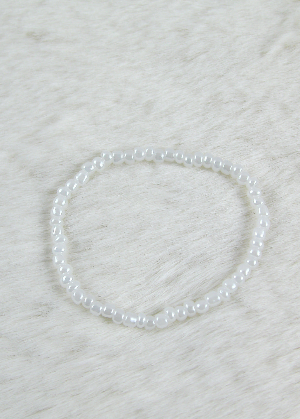 Witte grote kralen armband
