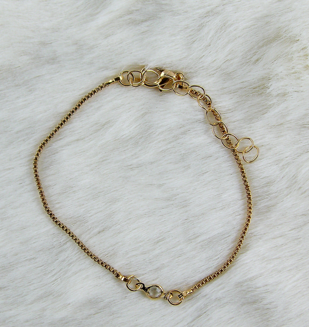 Goud doorzichtig diamanten armbandje