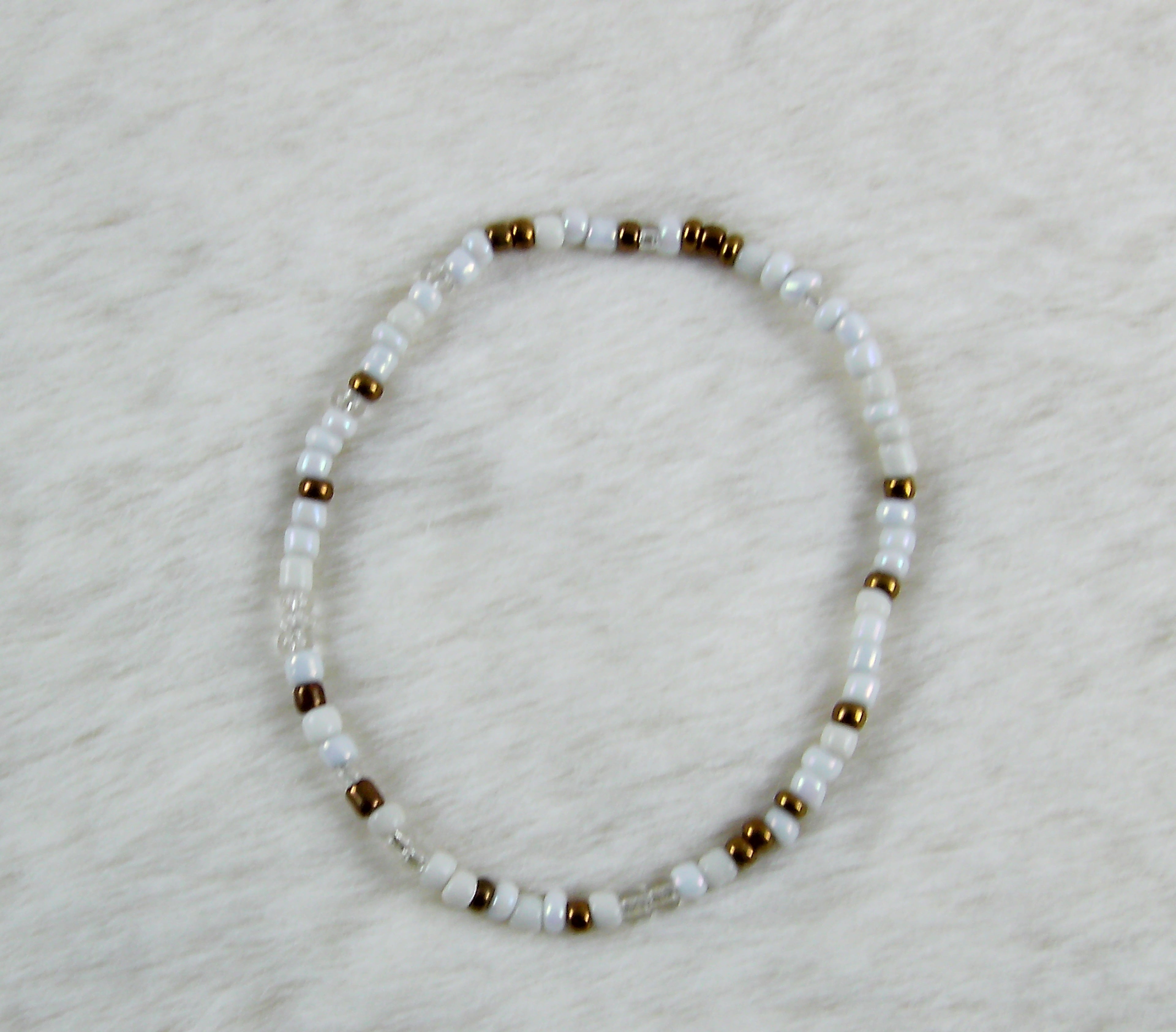 Wit brons kralen armband