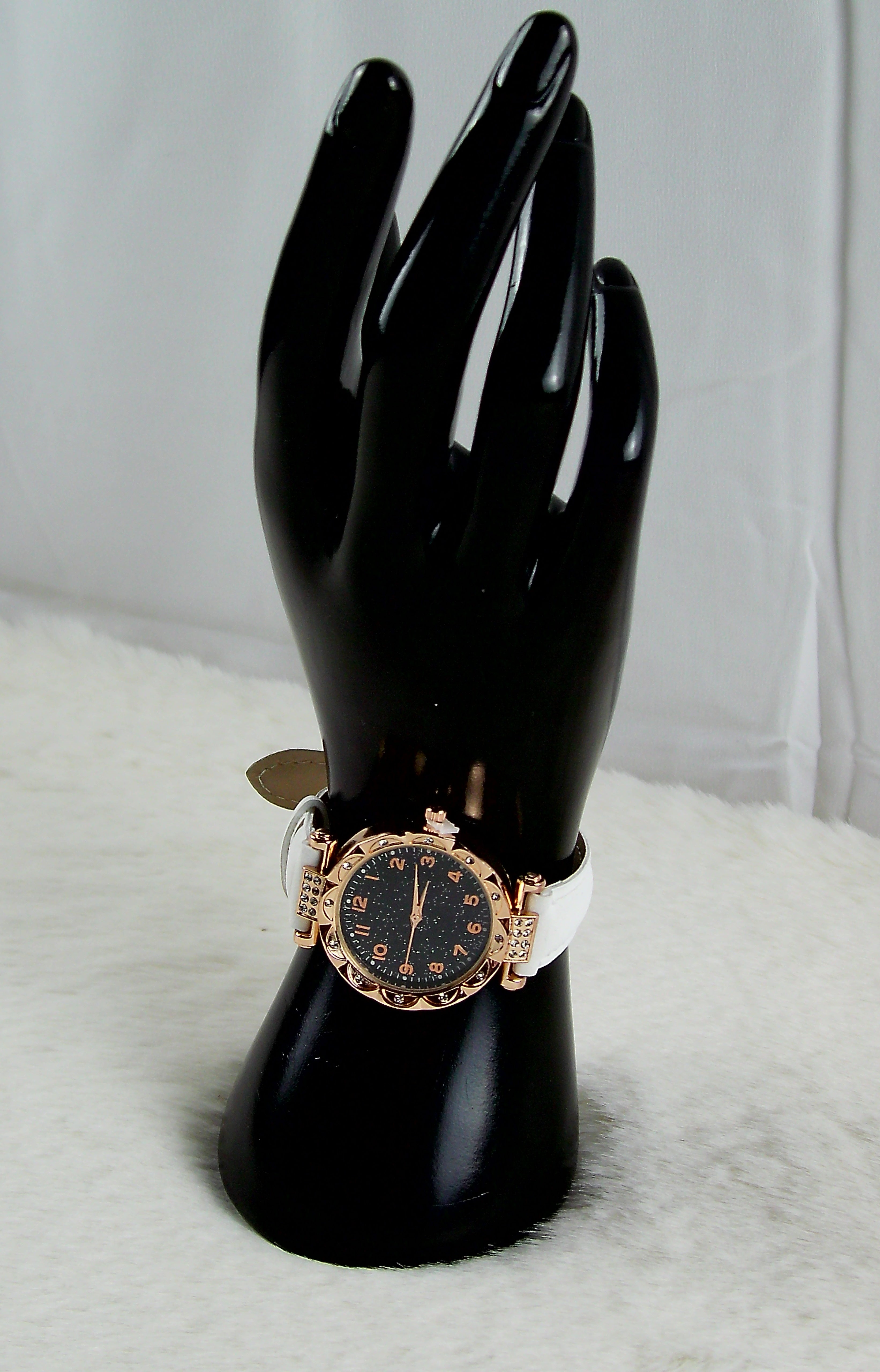 Witte bloemen horloge met glitters
