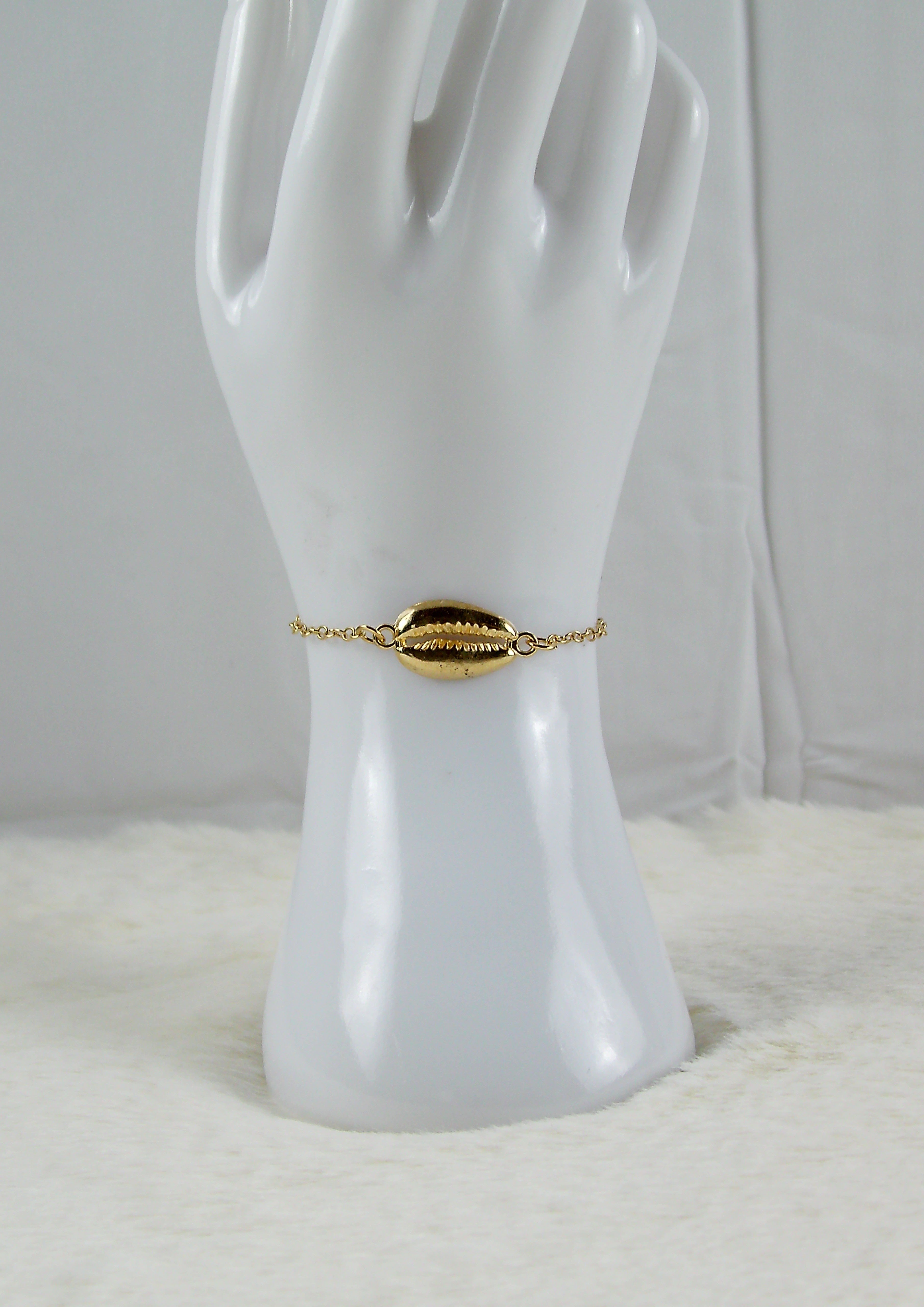 Gouden schelp armband