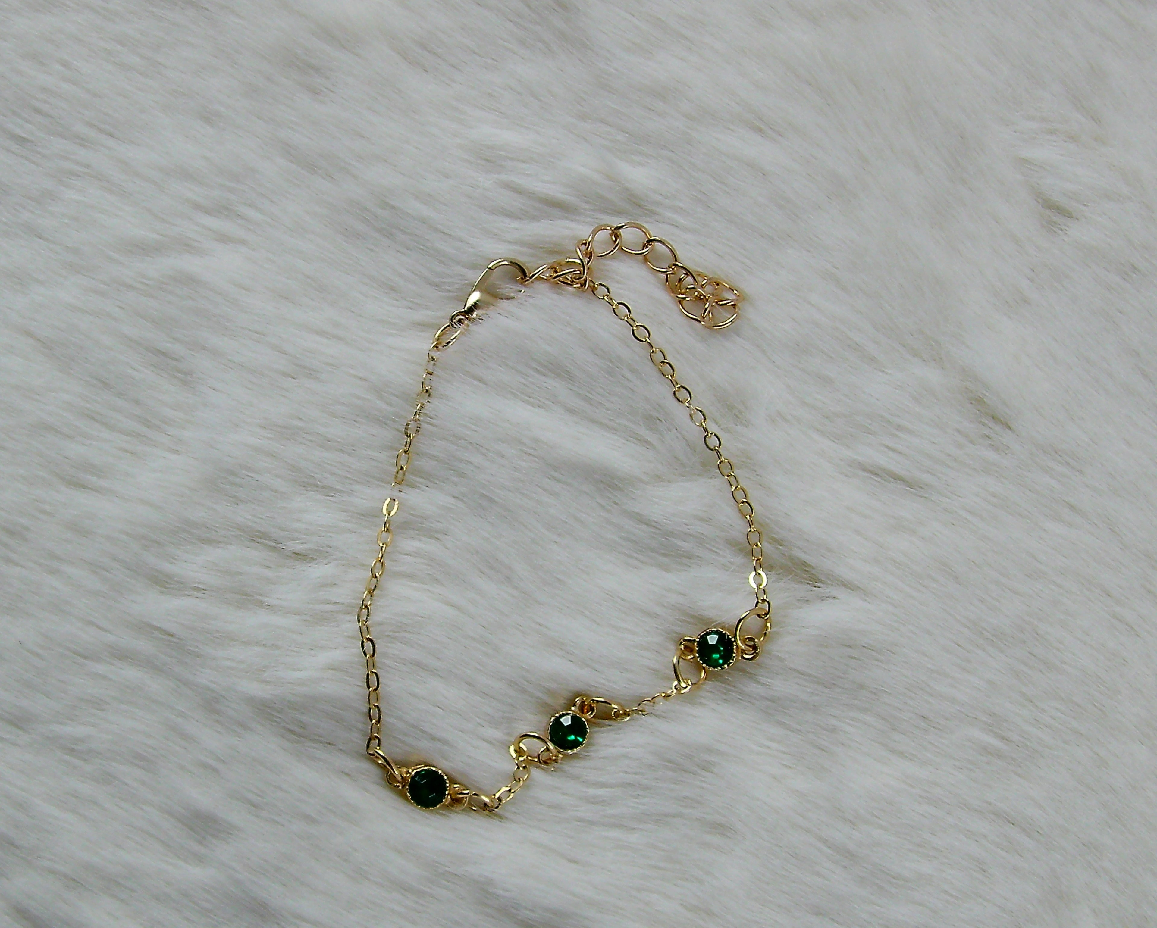 Smaragd diamanten gouden armband