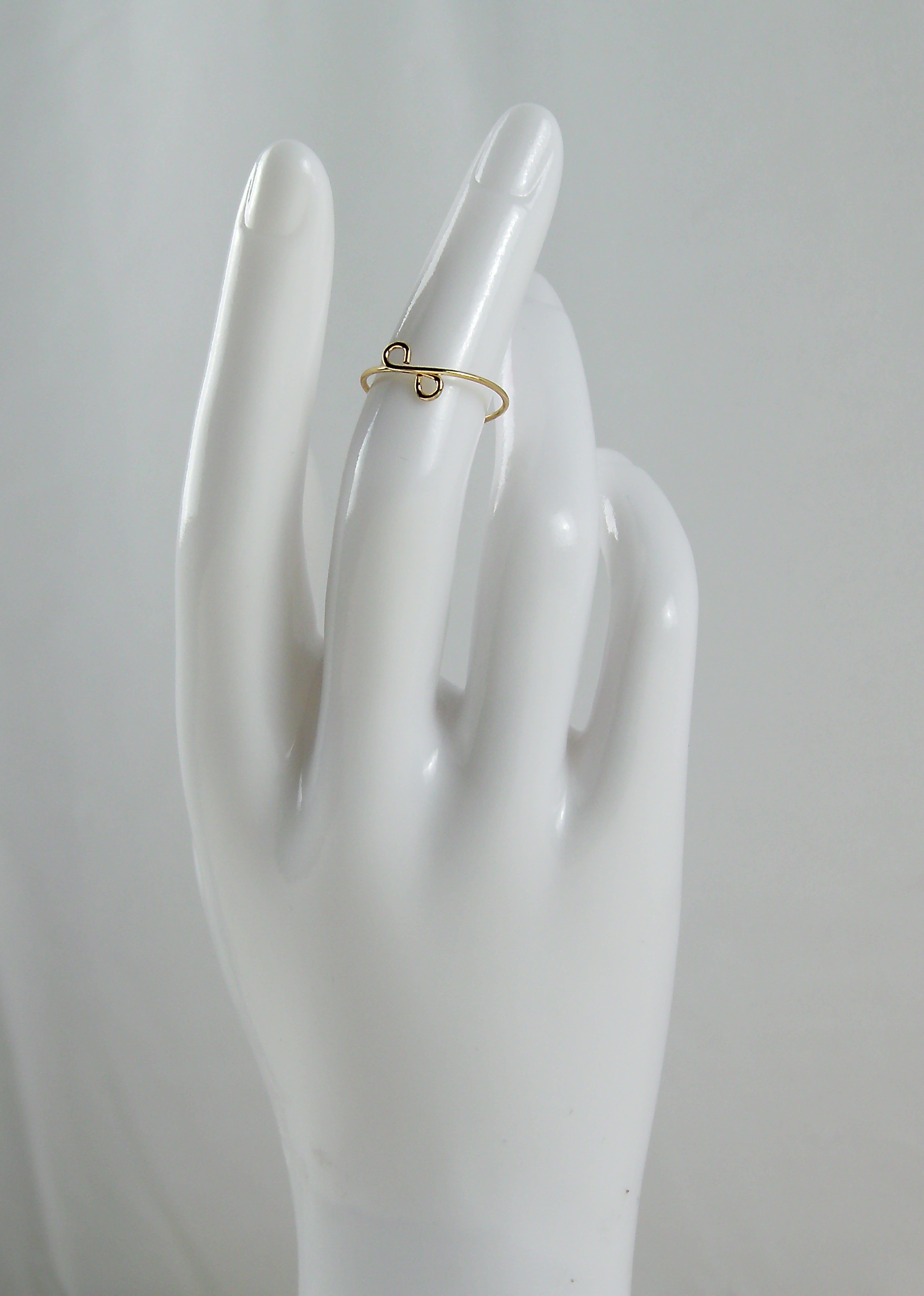Infinity bedel ring goud