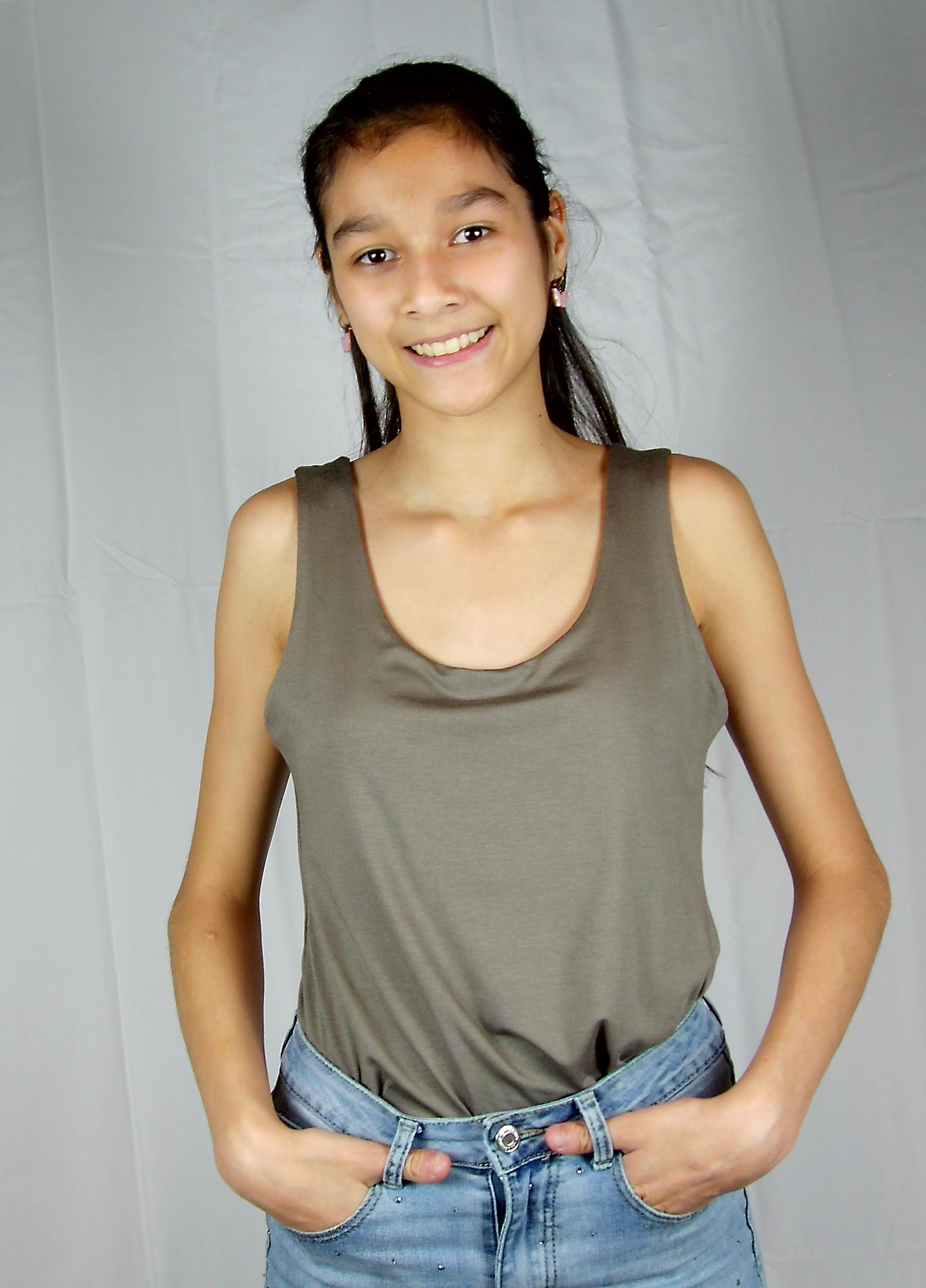 Basic Tank Top – Olijfgroen