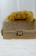 Glamour Clutch met Faux Fur Detail – Goud