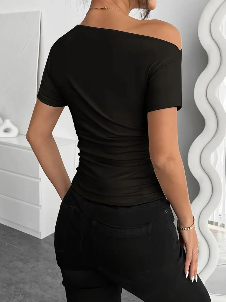 halve off shoulder shirt
